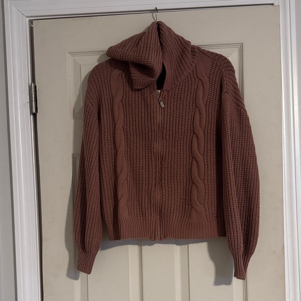 Elegant Brown Cable Knit Women's Hooded Sweater